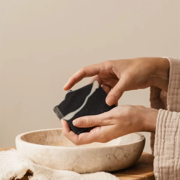 BLACK BEAUTY | natural face bar - Afbeelding 4